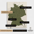 Vielfältige Konfigurationsmöglichkeiten einer Deutschland-Karte als Pinn-Leinwand in Olive Green