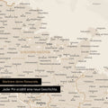 Detail einer Deutschland-Karte als Poster in Gold mit Pins in Schleswig-Holstein