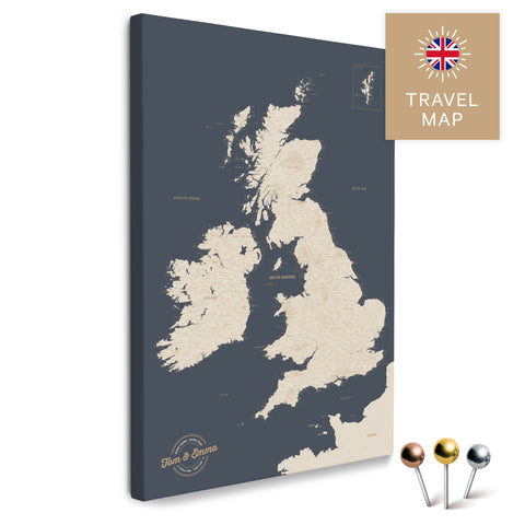 Englandkarte mit Irland in Farbe Hale Navy (Dunkelblau) als Pinnwand Leinwand zum Pinnen und Markieren von Reisezielen