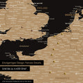 Europa Landkarte in Treasure Gold als Leinwand zum Pinnen zeigt einen Ausschnitt von England, Frankreich und Belgien mit vielen Details wie Nationalparks, Flüssen und zahlreichen kleinen Orten und Städten, die teilweise mit Pins markiert sind