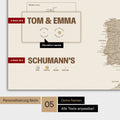 Magnetische Europa-Karte in einem modernen Design in Desert Sand (Beige) als Magnet-Poster mit Personalisierung als Logo mit einer Weltkugel