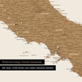 Ausschnitt einer magnetischen Italien-Karte, auf der Magnete Reiseziele markieren