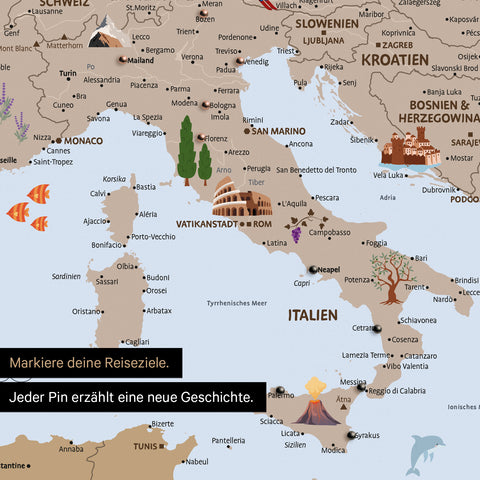 Ausschnitt einer Kinder-Europakarte als Pinn-Leinwand in Farbe Brown zeigt Pins von Reisezielen in Italien mit Illustrationen von dem Kolosseum und der Toskana