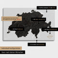 Vielfältige Konfigurationsmöglichkeiten einer Schweiz-Karte in Light Black