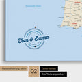 Spanien- & Portugal-Karte Pinn-Leinwand in Multicolor Classic mit Personalisierung als rundes Logo, das eine Legende für bereits besuchte Reiseziele im Rundtext beinhaltet