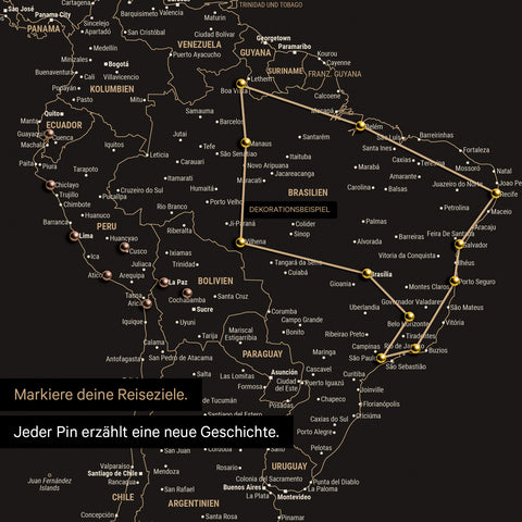 Detailansicht der Weltkarte FINELINE Pinnwand-Leinwand in Farbe Sonar Black mit markierter Reiseroute und Pins in Südamerika