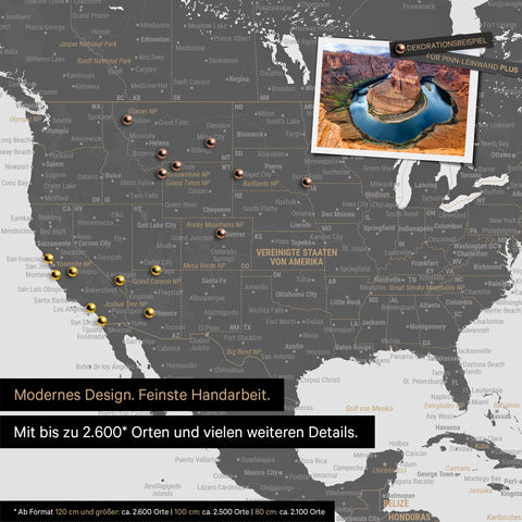 Mappa dettagliata del mondo come Mappa per puntine in grigio chiaro per segnare fino a 2.600 destinazioni di viaggio negli USA, Canada e Messico, ideale per la rappresentazione visiva di viaggi passati e piani di viaggio futuri