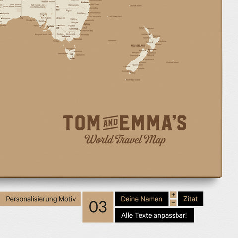 Personalizzazione di una Mappa per puntine del mondo in Treasure Gold con un logo in stile vintage, in cui è possibile modificare i nomi e la sottolinea "World Travel Map"