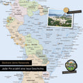Dettaglio di una mappa del mondo magnetica come lavagna magnetica multicolore Atlas che mostra il Sud America con una foto appuntata e magneti da viaggio e vacanza