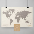 Weltkarte als Poster in Warmgray (Braun-Grau) zum Pinnen und Markieren von Reisezielen kaufen
